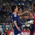 スロー映像で要チェック！｢ずっとボール見ててびっくり｣日本代表GK鈴木彩艶の“両目ガン開き” PKストップ＆2度追いセービングに脚光！ ｢執念｣｢最後の最後までボールを見逃さない｣