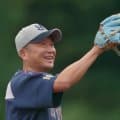 【ヤクルト】石川雅規の引退試合でナインは記念Tシャツで練習
