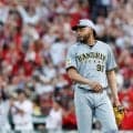 V目前の阪神・ドリスがまさかの乱調