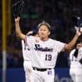 神宮騒然　“カツオ”石川雅規の引退セレモニーに「サザエさん」カツオがねぎらいメッセージ「今度僕たちの空き地で一緒に野球をやりましょう！」