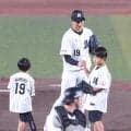 ロッテ・唐川　空振り三振に斬って現役生活終了「幸せな１９年でした」