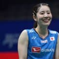 「肩出しすぎ」女子バドミントンメダリストの“ひと夏の報告”にファン注目「この笑顔が本当に大好き」