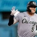 村上宗隆、ポストシーズン初アーチ。現地メディアは「一振りで第1戦の流れを変えた」と伝える
