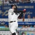 【ロッテ】山口航輝が千葉移転後球団最多36号、楽天早川のカットボールを左翼席へ