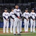 【ヤクルト】池山監督「東京音頭、傘の本数は日本一」ファンに感謝　本拠地最終戦スピーチ