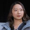 初めて見たかも！畠山愛理　夫・鈴木誠也、息子２人と幸せ溢れる私服家族４人のレアショット　鈴木が息子をフィールドでハグするシーンも