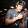びしょ濡れ直前…大谷翔平の激写された1枚　実はお決まり、ド軍移籍で実現した“3ショット”
