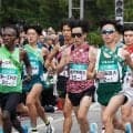 大混戦１区　区間賞は駒大１年生・鈴木大翔！「腹をくくって最後までいけた」圧巻スパートで抜け出す　２位青学大、３位中大、４位国学院大　Ｖ候補早大は１６秒差の７位で２区へ
