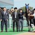 単勝１倍台同士の“２強対決”はウィンターブリーズに軍配「史上最強級」「あまりの強さに鳥肌」　５馬身差圧勝にネット仰天