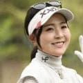 「大人美女にピッタリ」３３歳人気美人ゴルファー「先週から相棒が」１０００万超高級車ショットに騒然「めちゃくちゃ渋い」「羨ましい限り」