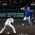 ＤｅＮＡ・相川監督の勝負手に甲子園どよめく　力投の尾形に代打・筒香が登場