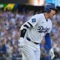 大谷翔平、絶叫ＰＳ１号特大３ラン　崖っぷち１番起用で即回答　飛距離１３０メートル　２６戦１１６打席ぶり待望アーチに本拠地熱狂　ＰＳ通算１２本目
