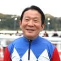 ６７歳７か月２日　川原正一騎手が園田１Ｒで国内最高齢の勝利記録　誕生日２日違いの丹羽克輝騎手としれつな争い
