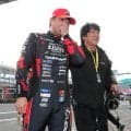 【スーパーＧＴ】“１１５歳コンビ”がＧＴ３００で優勝！ 「Ｋチューンズ」５９歳２６１日の新田守男、２７年ぶり高橋国光の歴代最年長Ｖ塗り替える　相棒の５６歳・高木真一と涙の抱擁