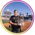 【MLB】ドジャースのカメラマンがロッカールームでの集合自撮り公開「ありがとう、ミギー！」