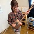 【日本ハム】スコップ三味線に挑戦　簡単そうでもやってみると大違い／滝谷美夢のみゆダイアリー