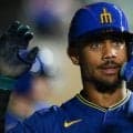 MLB331億円男が“来日”　関西の名所にひっそり出没…大の日本アニメ好き
