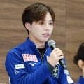 フィギュア五輪代表の三浦佳生、GPシリーズ初戦パリへ出発「頑張ります」と空港から決意表明