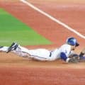 「めちゃくちゃしびれた」SB→DeNA27歳内野手の“神走塁”にファン熱視線「日本シリーズの初戦で決める度胸とセンスに脱帽です」