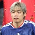 伊東純也がまさかの“珍ゴール”　ゴールの中からゴールを決める離れわざ　CKから競り合い