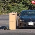 「まさに神の領域」一流レーサー、壁まで“たった3cm”の超絶ドラテクに「めっちゃ踏むね」「凄っ」驚きの声