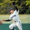 王冠ポーズで仲間を鼓舞　「つなぐ打撃」で追加点　倉敷商・中桐選手
