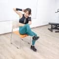 座って腹筋、週2で試してみて！膝と腰への負担が少ないメニュー。お腹の引き締めにおすすめ