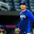 元日本ハム戦士が披露した“愛する家族”　10月に長女が誕生…見つめ合った貴重な一瞬