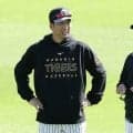 【阪神】甲子園での秋季練習は最終日　藤川監督✕平田ヘッドの新コンビが長時間話し込む