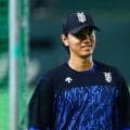 DeNA関根大気、2年連続の大幅ダウン「結果を残したい」　覚悟の“崖っぷち”、オフも異国で武者修行