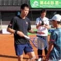 錦織圭　引退試合後、公では初めてのジュニア・レッスン　「世界にはもっと強い人たちがいる。頑張ってほしい」