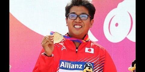 リオ２冠王者を破り、パラ陸上の佐藤友祈が東京につながる金メダル２個