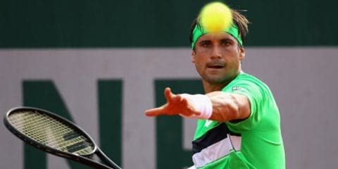 ある男がナチの敬礼で準決勝を中断させる珍事 [スウェーディッシュ・オープン]