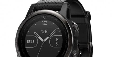 ガーミン、コンパクトなマルチスポーツウォッチ「fenix5s Sapphire」発売