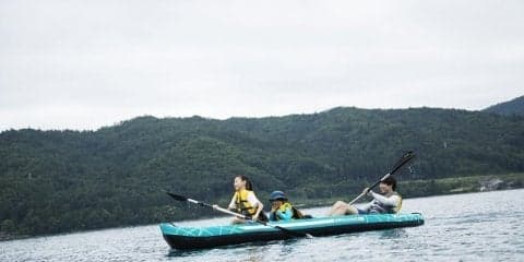 コールマン、インフレータブルカヤック＆フローティングベスト発売