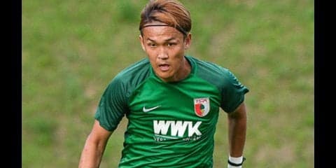 宇佐美貴史の疑問。「10番の働きを求められながら、なぜ左サイドなのか」