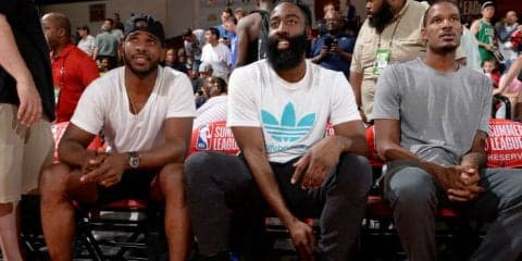 クリス・ポールとジェームズ・ハーデン中心のロケッツが早くも実戦練習を開始