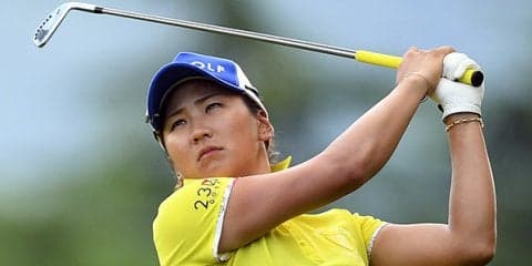 成田、ツアー通算8勝目に王手　4打差2位タイに穴井、大江