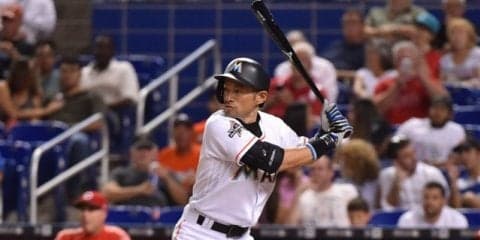 イチローが代打で二塁打、メジャー歴代22位タイの通算3060安打