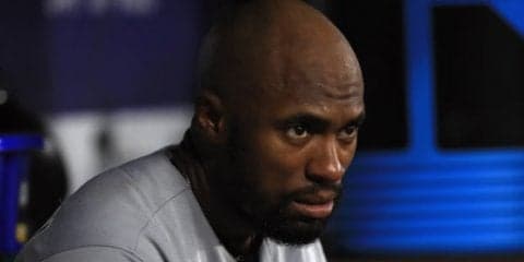 【MLB】打者呆然、敵地ファン騒然…メジャーで本塁打阻止の驚愕キャッチ