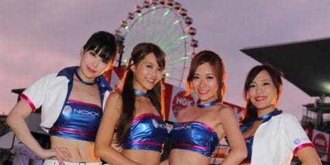 【鈴鹿8耐】レースウィーク中の幻想的な空間…今年もナイトピットウォークは大盛況