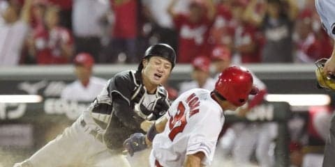 両者譲らず4対4の引き分け。広島東洋が9回に3点差を追い付く！