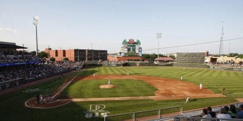 米マイナーで驚愕“離れ業”　1イニングに同じ打者2人が2度の2者連続本塁打