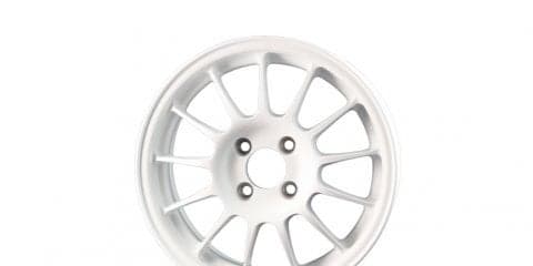 ENKEI Sportのターマック用ホイール「RC-T5」に15インチを追加