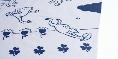  かわいいぞ。「鳥獣ラグビー手ぬぐい Go to 2019」好評発売中。 