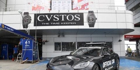 富士スピードウェイ、ポルシェ パラメーラ 4S 新型をオフィシャルカーに導入