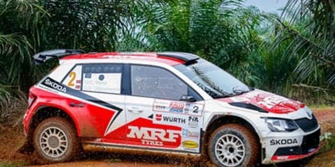 APRCマレーシア：超マディな路面で波乱続出の初日、ベイビーがトップ