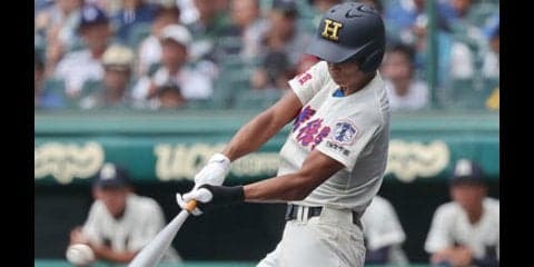 バットを刀のように。花咲徳栄の「サムライ」西川愛也が放つ必殺打撃