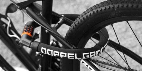 視覚的な盗難抑止効果を持つ自転車用「ダイヤルコンボファットロック」発売