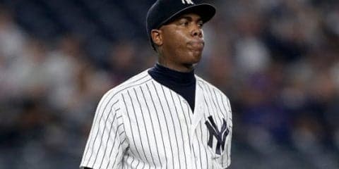 チャップマンが守護神から解任と米報道、4試合連続失点で監督苦渋の決断